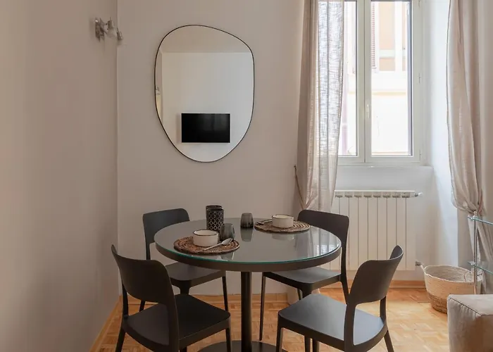 Giglio Quiet At Campo Dei Fiori * Róma